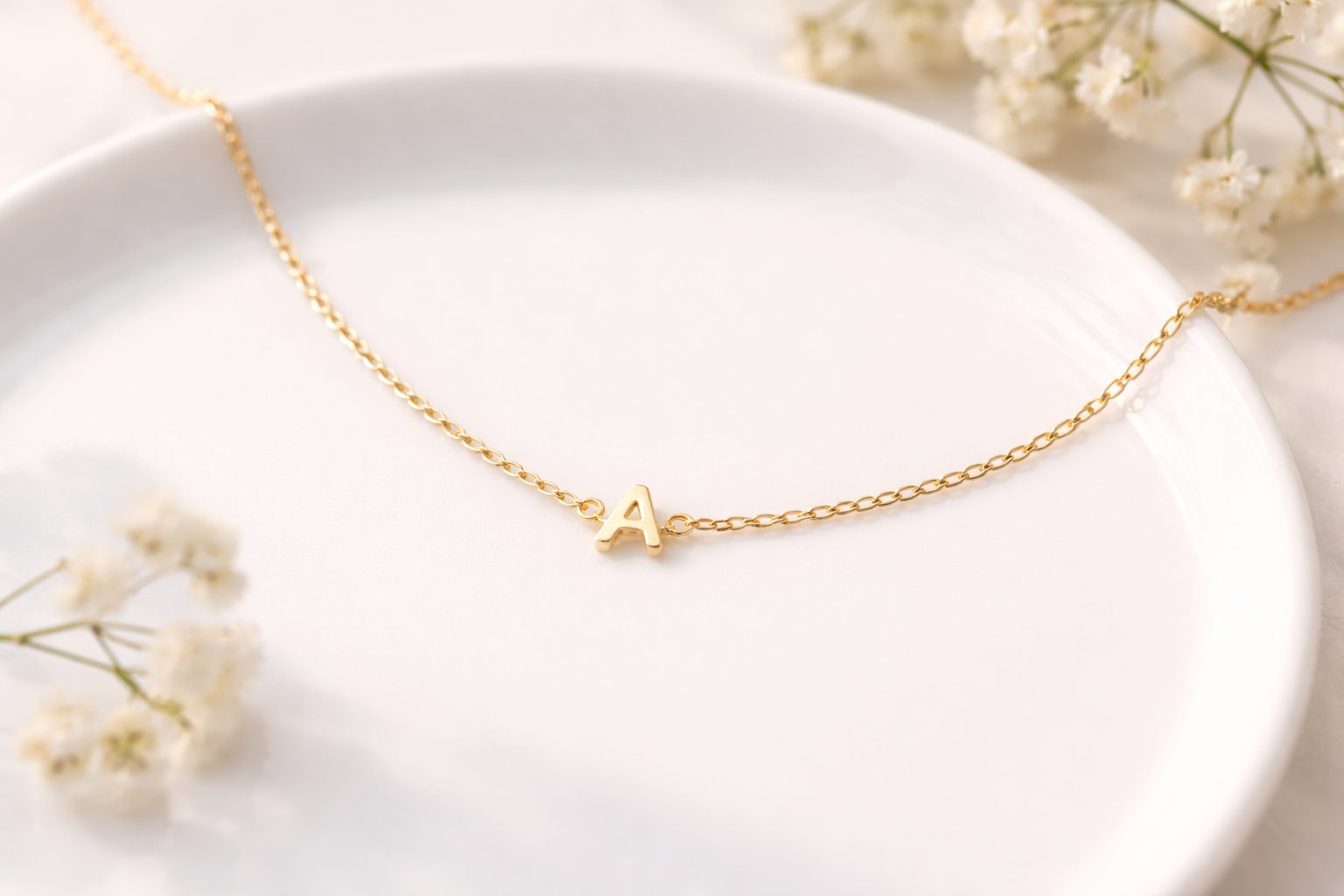 custom-initial-charm