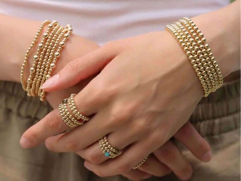 stacked-gold-bead-bracelet